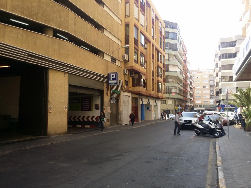 Suite International Alicante Extérieur photo